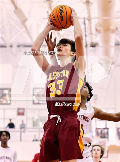 Thumbnail 1 in Lassiter @ Whitewater photogallery.