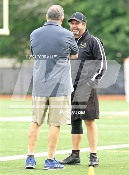 Thumbnail 3 in East Lyme vs. Notre Dame (CIAC Class M First Round) photogallery.