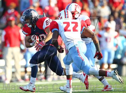 Thumbnail 1 in Skyline vs. Allen (UIL 5A Division 1 Quarterfinal Playoff) photogallery.