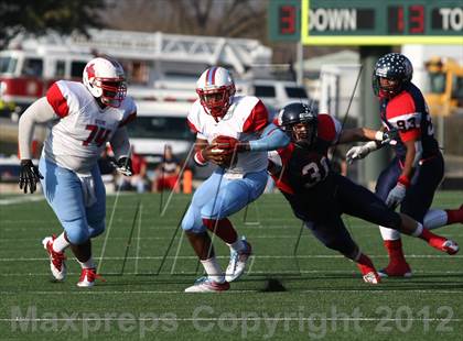 Thumbnail 1 in Skyline vs. Allen (UIL 5A Division 1 Quarterfinal Playoff) photogallery.
