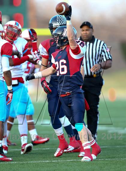 Thumbnail 1 in Skyline vs. Allen (UIL 5A Division 1 Quarterfinal Playoff) photogallery.