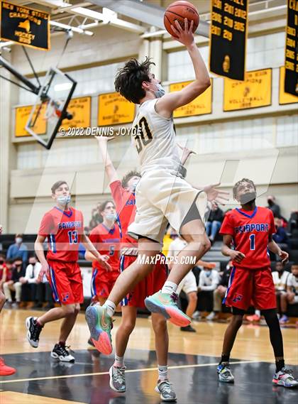 Thumbnail 3 in Fairport @ McQuaid Jesuit photogallery.