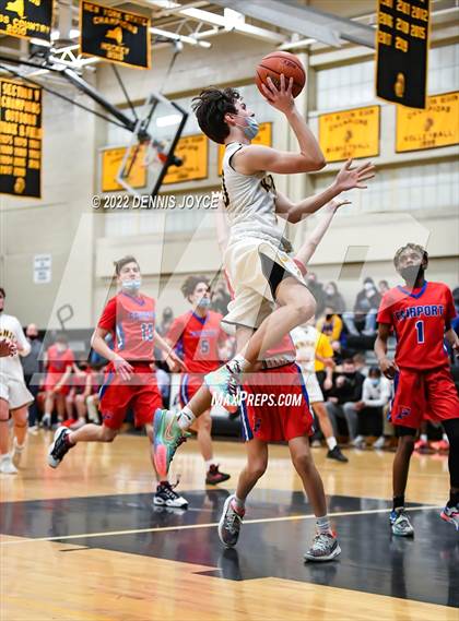 Thumbnail 2 in Fairport @ McQuaid Jesuit photogallery.