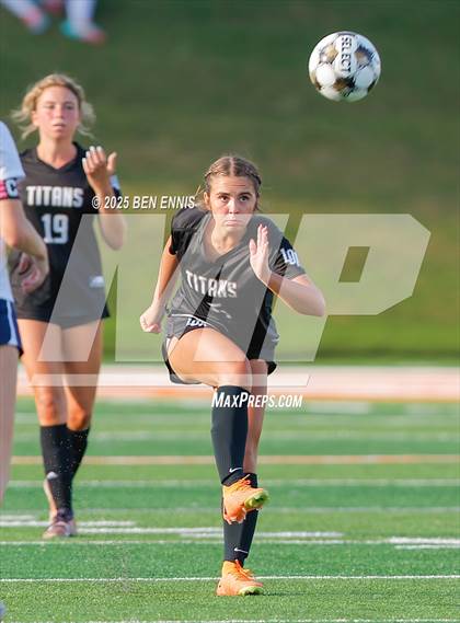 Thumbnail 1 in Atlanta Classical Academy vs. Lake Oconee Academy (GHSA Class A Division II Championship) photogallery.