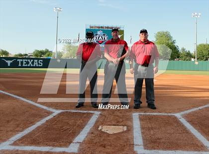 Thumbnail 3 in UIL Softball Finals Teams and Umpires photogallery.