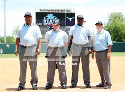 Thumbnail 3 in UIL Softball Finals Teams and Umpires photogallery.