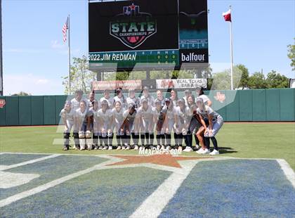 Thumbnail 2 in UIL Softball Finals Teams and Umpires photogallery.