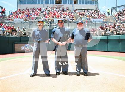 Thumbnail 3 in UIL Softball Finals Teams and Umpires photogallery.