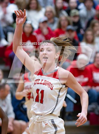 Thumbnail 2 in Freedom Area vs. Clairton photogallery.
