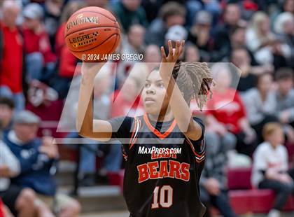 Thumbnail 1 in Freedom Area vs. Clairton photogallery.
