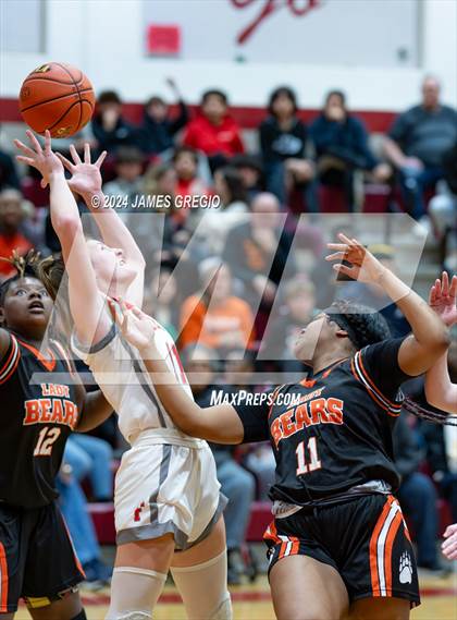 Thumbnail 2 in Freedom Area vs. Clairton photogallery.