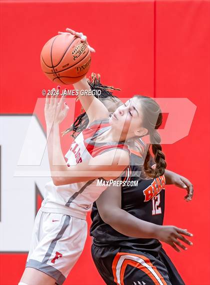 Thumbnail 2 in Freedom Area vs. Clairton photogallery.