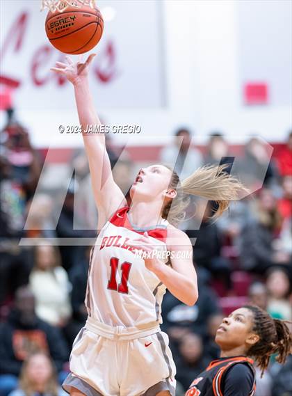 Thumbnail 3 in Freedom Area vs. Clairton photogallery.