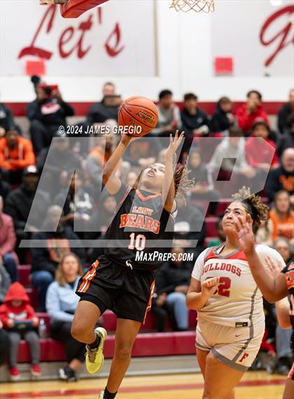 Thumbnail 1 in Freedom Area vs. Clairton photogallery.