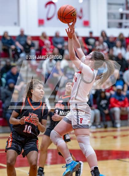 Thumbnail 2 in Freedom Area vs. Clairton photogallery.