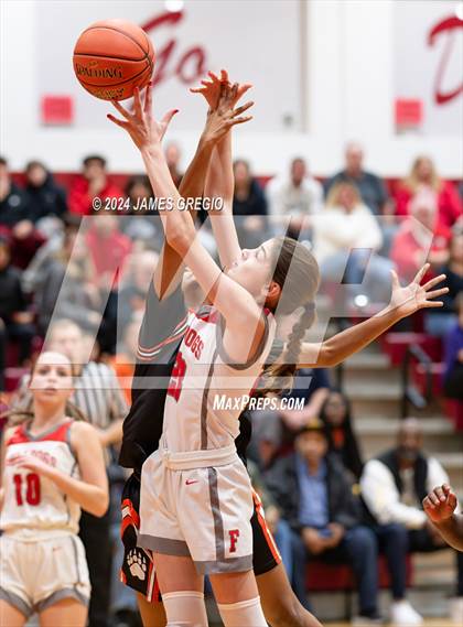 Thumbnail 3 in Freedom Area vs. Clairton photogallery.