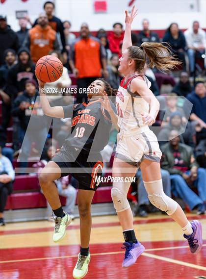 Thumbnail 3 in Freedom Area vs. Clairton photogallery.