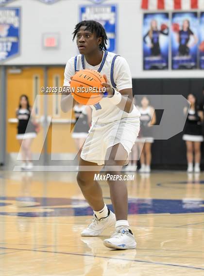 Thumbnail 3 in Cortez vs Mesquite (AIA 4A Play-In) photogallery.