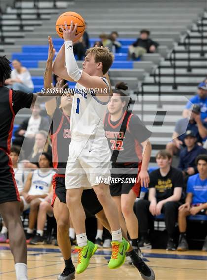 Thumbnail 2 in Cortez vs Mesquite (AIA 4A Play-In) photogallery.