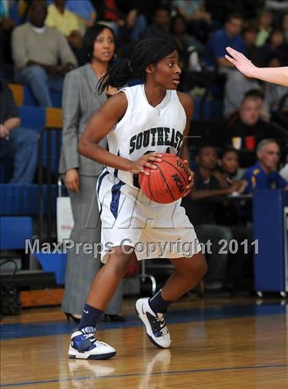 Thumbnail 2 in Clayton vs. Southeast Raleigh (Greater Neuse River Conference Tournament) photogallery.