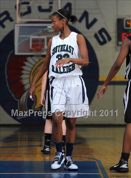 Thumbnail 3 in Clayton vs. Southeast Raleigh (Greater Neuse River Conference Tournament) photogallery.