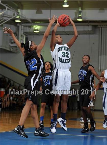 Thumbnail 2 in Clayton vs. Southeast Raleigh (Greater Neuse River Conference Tournament) photogallery.