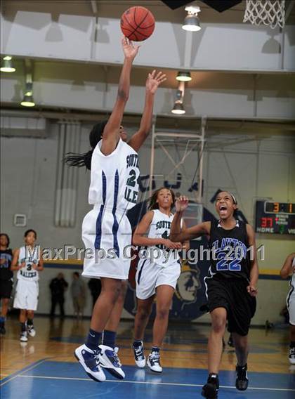 Thumbnail 2 in Clayton vs. Southeast Raleigh (Greater Neuse River Conference Tournament) photogallery.