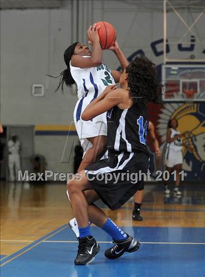 Thumbnail 2 in Clayton vs. Southeast Raleigh (Greater Neuse River Conference Tournament) photogallery.