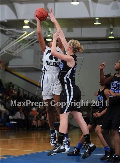 Thumbnail 3 in Clayton vs. Southeast Raleigh (Greater Neuse River Conference Tournament) photogallery.