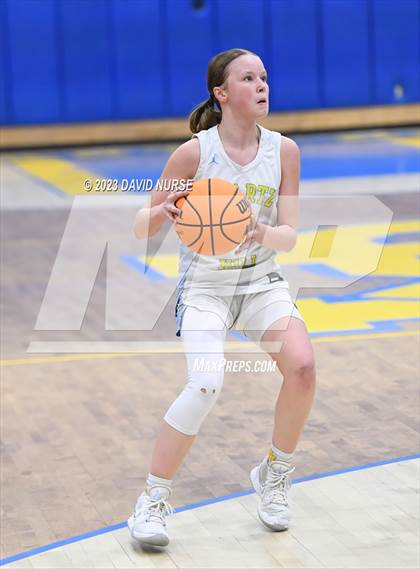 Thumbnail 1 in Laguna Beach @ Quartz Hill (CIF SS Div 4A Round 2) photogallery.