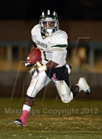 Thumbnail 1 in South Hills vs. Damien photogallery.