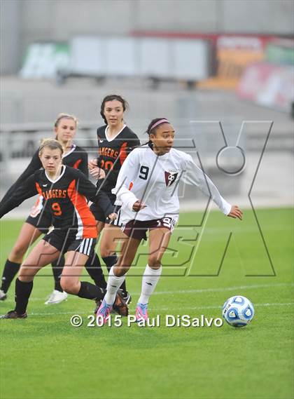 Thumbnail 1 in Lewis-Palmer vs. Cheyenne Mountain (CHSAA 4A Final) photogallery.