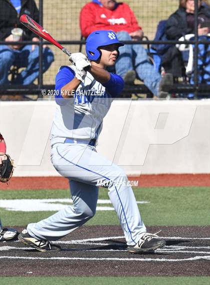 Thumbnail 3 in Lake Country Christian vs Nolan Catholic (McLain/Cowart Invitational) photogallery.