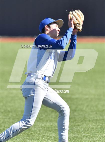 Thumbnail 3 in Lake Country Christian vs Nolan Catholic (McLain/Cowart Invitational) photogallery.