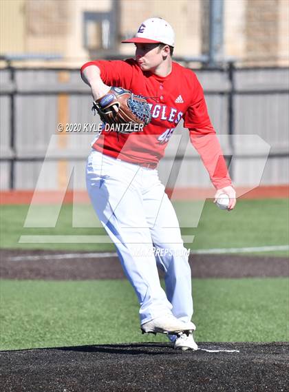 Thumbnail 2 in Lake Country Christian vs Nolan Catholic (McLain/Cowart Invitational) photogallery.