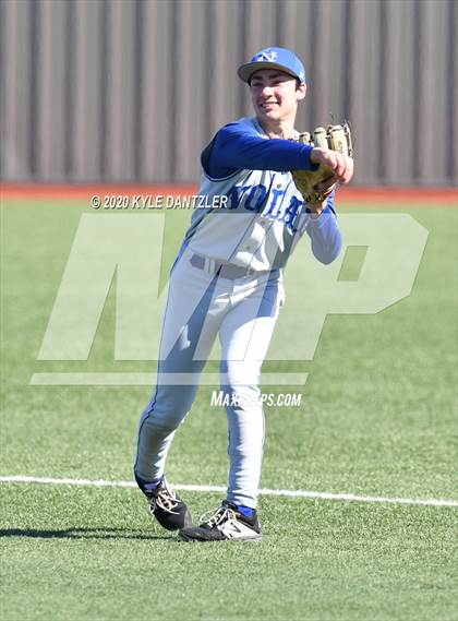 Thumbnail 2 in Lake Country Christian vs Nolan Catholic (McLain/Cowart Invitational) photogallery.