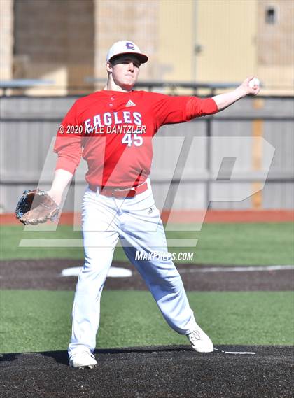 Thumbnail 3 in Lake Country Christian vs Nolan Catholic (McLain/Cowart Invitational) photogallery.