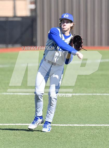 Thumbnail 2 in Lake Country Christian vs Nolan Catholic (McLain/Cowart Invitational) photogallery.