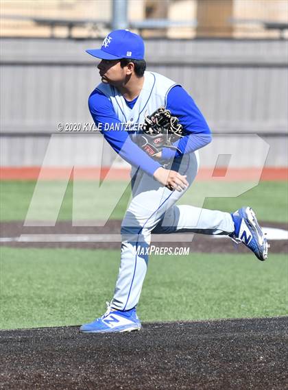 Thumbnail 1 in Lake Country Christian vs Nolan Catholic (McLain/Cowart Invitational) photogallery.
