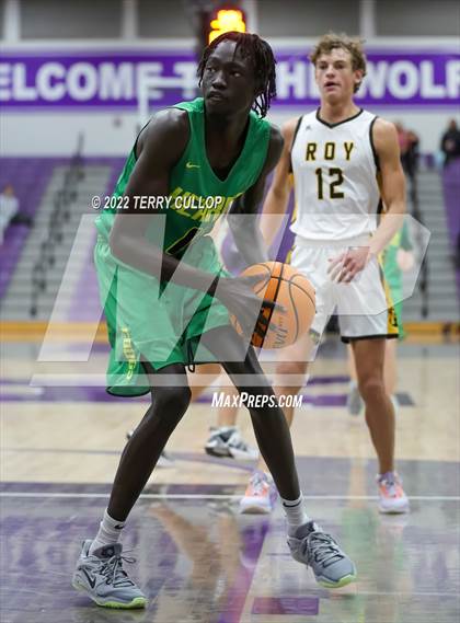 Thumbnail 2 in Kearns vs. Roy (Riverton Holiday Tournament) photogallery.