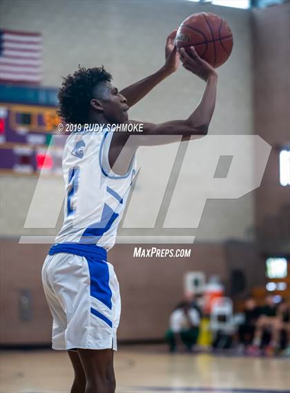Thumbnail 3 in Brea Olinda vs. San Diego (BSN Sports Showcase) photogallery.