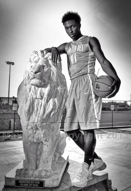 Thumbnail 1 in Mater Dei (Preseason Top 10 Photo Shoot) photogallery.