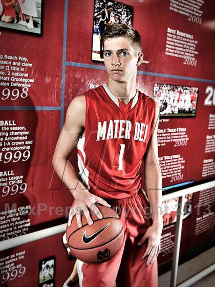 Thumbnail 1 in Mater Dei (Preseason Top 10 Photo Shoot) photogallery.