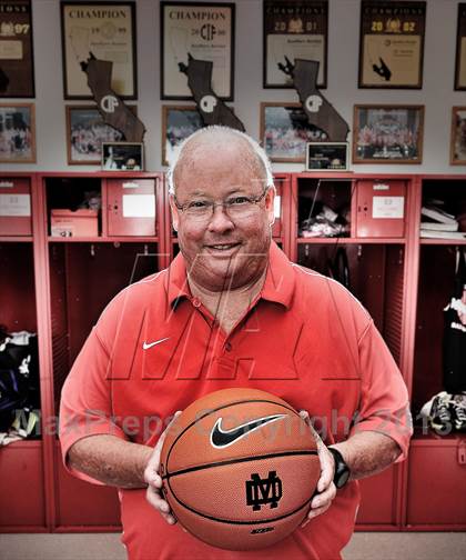 Thumbnail 1 in Mater Dei (Preseason Top 10 Photo Shoot) photogallery.