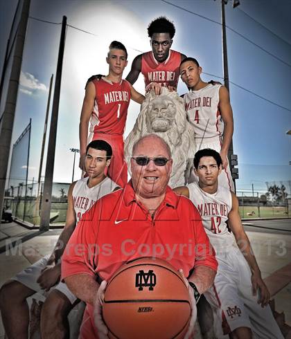 Thumbnail 2 in Mater Dei (Preseason Top 10 Photo Shoot) photogallery.