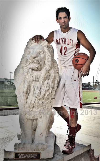 Thumbnail 3 in Mater Dei (Preseason Top 10 Photo Shoot) photogallery.