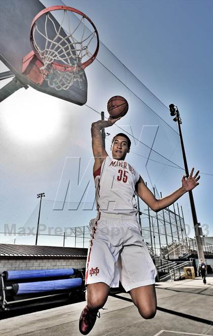 Thumbnail 3 in Mater Dei (Preseason Top 10 Photo Shoot) photogallery.