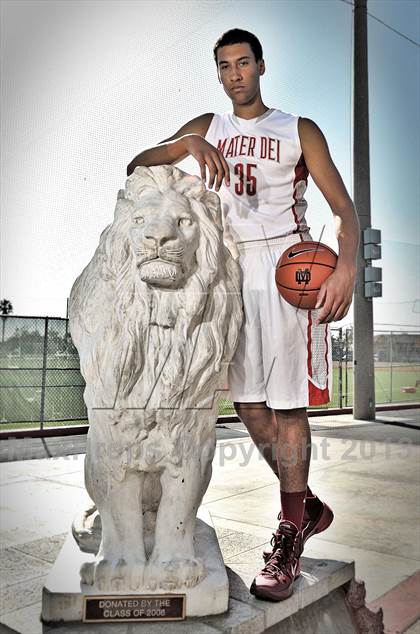 Thumbnail 1 in Mater Dei (Preseason Top 10 Photo Shoot) photogallery.