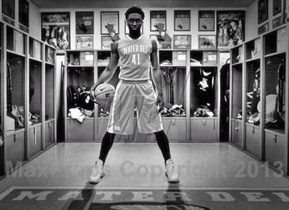 Thumbnail 2 in Mater Dei (Preseason Top 10 Photo Shoot) photogallery.