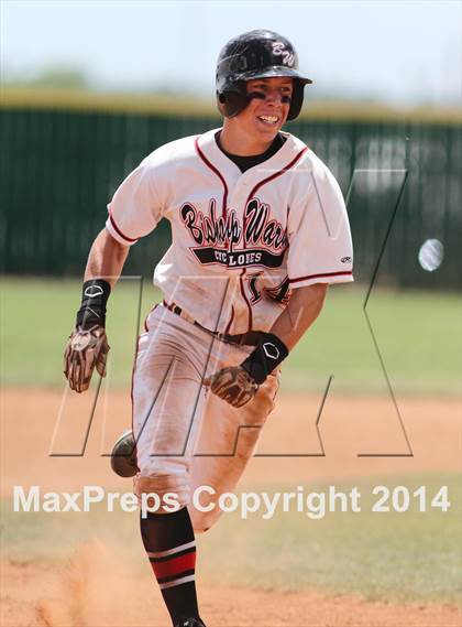 Thumbnail 2 in Bishop Ward vs. Russell/Victoria (KSHSAA 4A  D2 Quarterfinal) photogallery.